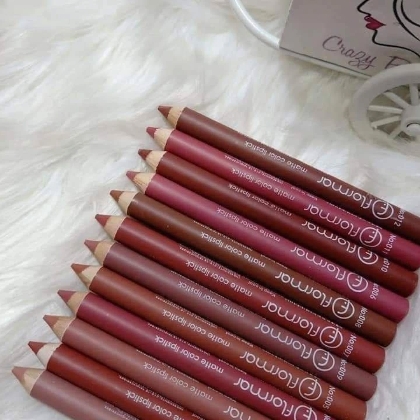 💄 قلم روج خشب فلومار – 12 لون مميز