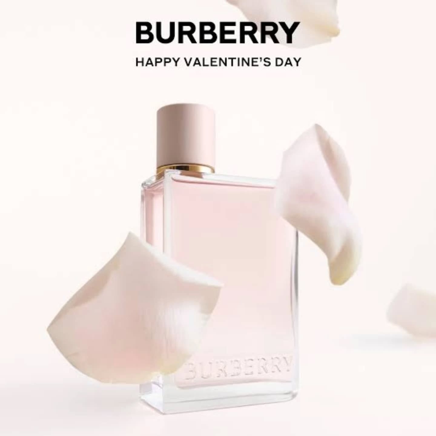 عطر Burberry Her original  – الأنوثة البريطانية برائحة ساحرة 🌸